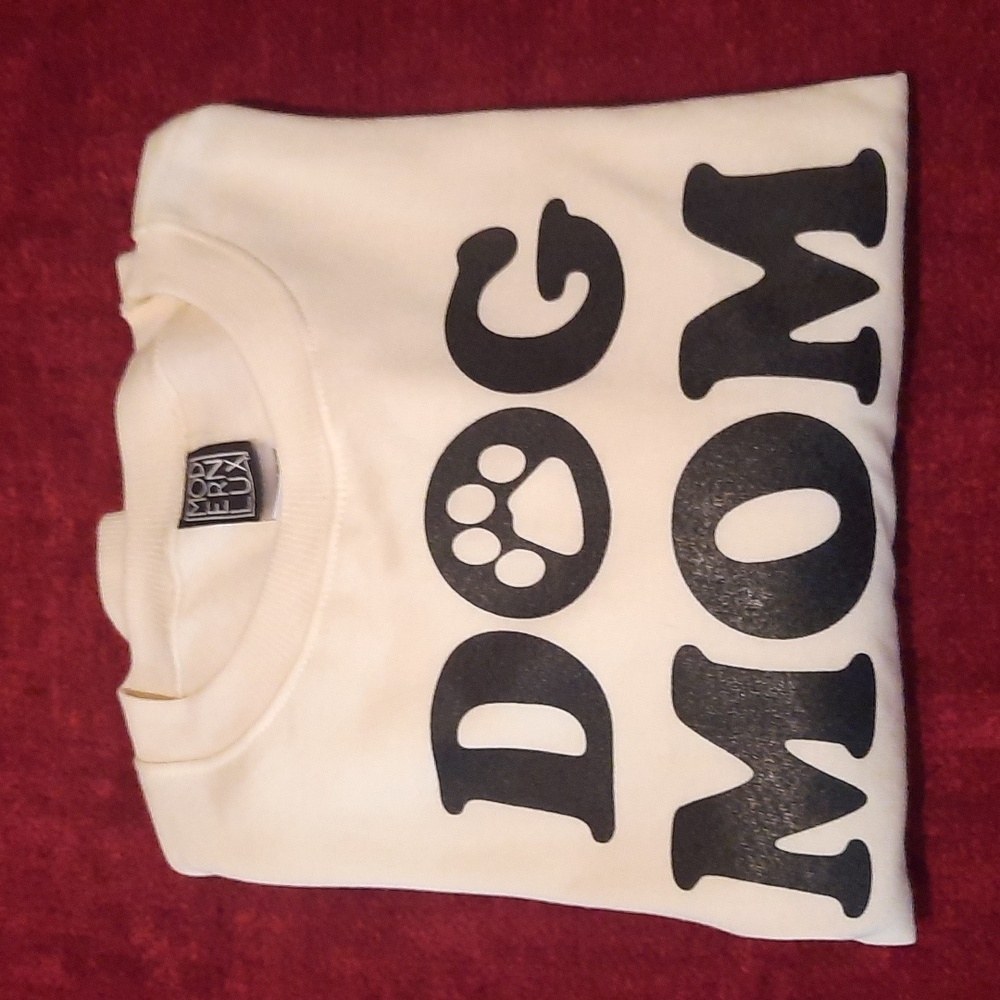 Dog Mom XL lightweight sweatshirt